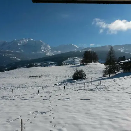 Rez de chaussée très calme vue Mont-Blanc Combloux Extérieur photo