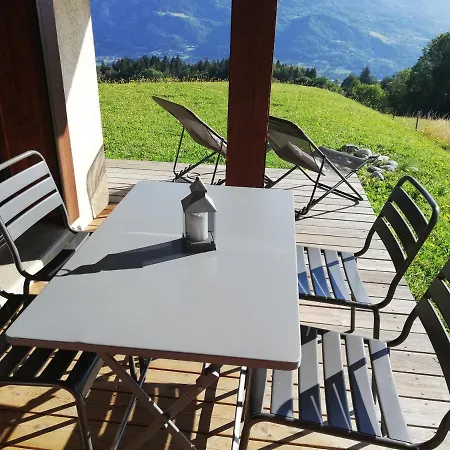 Rez de chaussée très calme vue Mont-Blanc Combloux Extérieur photo